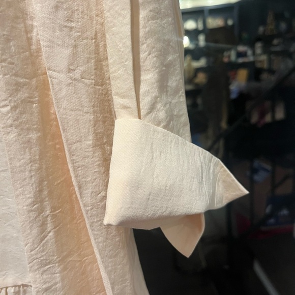 Vince tiered dress excellent condition lined cuffed sleeves  classic old money - Picture 5 of 9